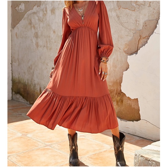Boho Button Pleated Long Sleeve Maxi Dress - Picture 4 of 6
